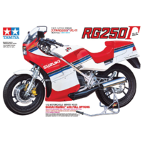 Tamiya 1/12 Suzuki RG250 Gamma With Full Options - Re Issue Kit Plastic Model Kit