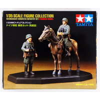 Tamiya 1/35 Wehrmacht Mountedinf Finished Model 26011