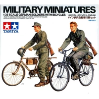 Tamiya 1/35 German Soldiers with Bicycle 35240
