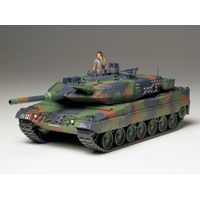 Tamiya 1/35 German Leopard A5 Tank 35242