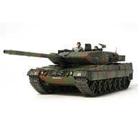 Tamiya 1/35 German Leopard 2 A6 Main Battle Tank 35271