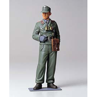 Tamiya 1/16 Wehrmacht Tank Crewman 36301