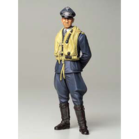 Tamiya 1/16 WW11 German Luftwaffe Pilot 36302