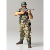 Tamiya 1/16 WW2 German Elite Infantry 36303