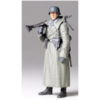 Tamiya 1/16 German Machine Gunner 36306