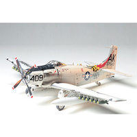 Tamiya 1/48 Douglas A-1H Skyraider 61058