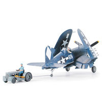 Tamiya 1/48 F4U-1D Corsair with Tug 61085