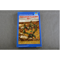 Trumpeter 1/35 Panzer Division (Poland 1939) 00404 Plastic Model Kit