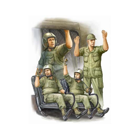 Trumpeter 1/35 US Army CH-47 Crew in Vietnam Plastic Model Kit 00417