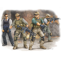 Trumpeter 1/35 PMC in Iraq - VIP Protection Plastic Model Kit 00420