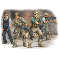 Trumpeter 1/35 PMC in Iraq - VIP Protection Plastic Model Kit 00420