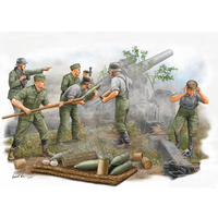 Trumpeter 1/35 German Field Howitzer Gun Crew (on firing) Plastic Model Kit 00425