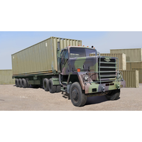 Trumpeter 1/35 M915 Truck Plastic Model Kit 01015