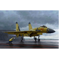 Trumpeter 1/72 Chinese J-15 with flight deck Plastic Model Kit 01670