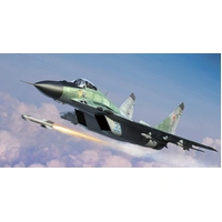 Trumpeter 1/72 MIG-29C Fulcrum (Izdeliye 9.13)