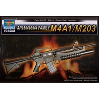 Trumpeter 1/3 AR15 - M16 - M4 - M4A1 - M203 01909 Plastic Model Kit