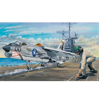 Trumpeter 1/32 F-8E Crusader