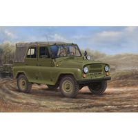 Trumpeter 1/35 Soviet UAZ-469 All-Terrain Vehicle Plastic Model Kit 02327