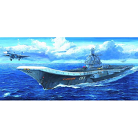 Trumpeter 05713 1/700 Russian Navy Aircraft Carrier KUZNETSOV