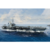 Trumpeter 1/700 USS Kitty Hawk CV-63 Plastic Model Kit [06714]
