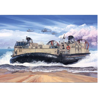 Trumpeter 1/72 USMC Landing Craft Air Cushion (LCAC)