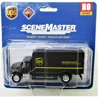 Walthers HO International® 4900 Single-Axle UPS Box Van
