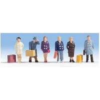 Walthers HO City Travelers (6pcs)