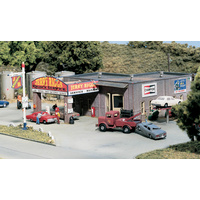 Woodland Scenics Jerry Riggs Quick Service - N Scale Kit 66200