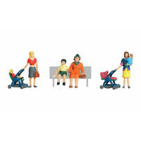 Woodland Scenics Moms & Kids - HO Scale A1832