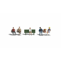 Woodland Scenics Bus Stop People - HO Scale A1861