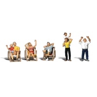 Woodland Scenics Spectators - HO Scale A1881