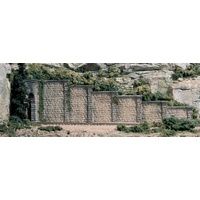 Woodland Scenics Cut Stone Retaining Wall - N Scale C1159