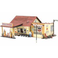 Woodland Scenics Sonny's Super Service - HO Scale Kit PF5183