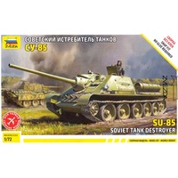 Zvezda 5062 1/72 SU-85 Self Propelled Gun Plastic Model Kit